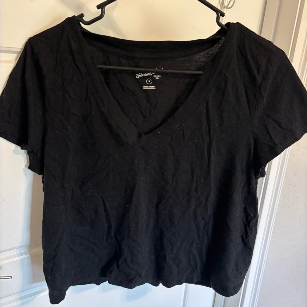 Universal Thread Black V-Neck Short Sleeve Tee